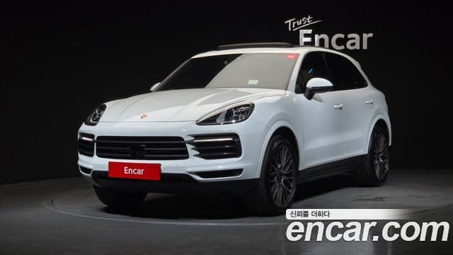 Porsche Cayenne (PO536), 2020 1