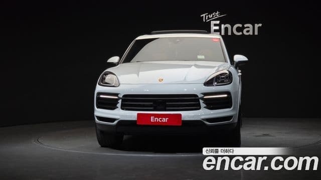 Porsche Cayenne (PO536), 2020 3