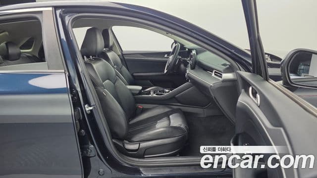 Kia K5 3세대 Trendy, 2021 12