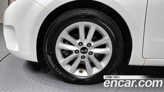 Kia The / новый New K3 Trendy, 2016 все фото