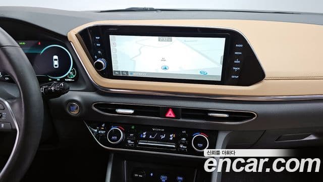 Hyundai Sonata гибрид (DN8) Inspiration, 2022 15