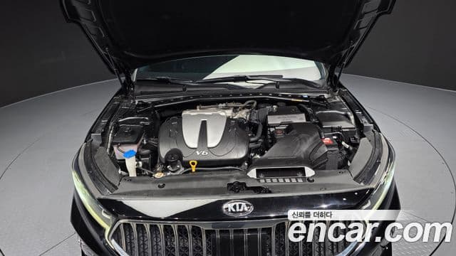 Kia K7 Premier 3.0 LPI Trendy(арендный автомобиль), 2020 6