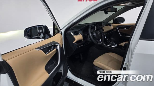 Toyota RAV4 5세대 2.5 4WD гибрид LTD, 2024 10