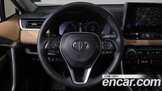 Toyota RAV4 5세대 2.5 4WD гибрид LTD, 2024 13
