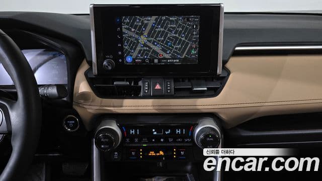 Toyota RAV4 5세대 2.5 4WD гибрид LTD, 2024 14