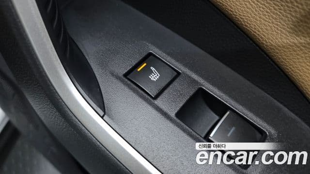 Toyota RAV4 5세대 2.5 4WD гибрид LTD, 2024 18