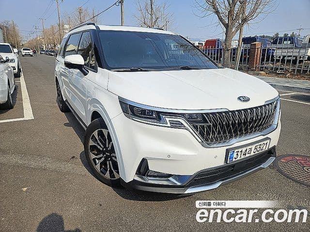 Kia Carnival 4세대 Signature, 2021 1
