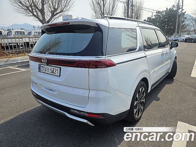 Kia Carnival 4세대 Signature, 2021 4