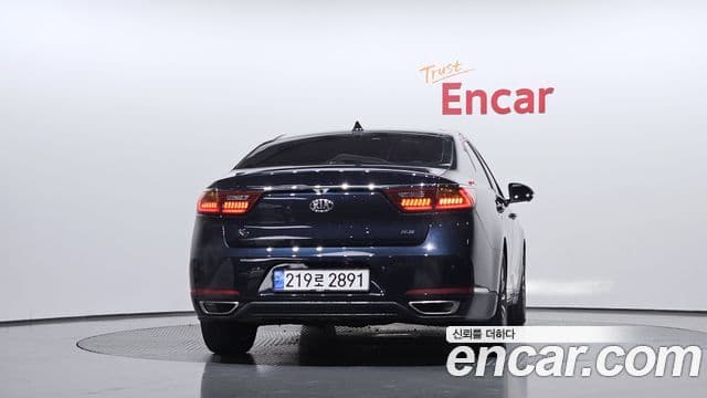 Kia All New K7 Noblesse, 2016 4