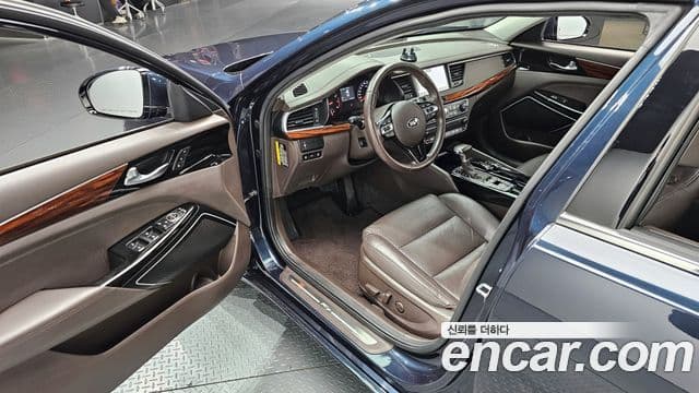 Kia All New K7 Noblesse, 2016 11