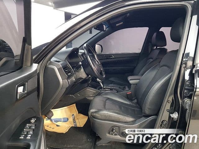 KG모빌리티(SsangYong) Rexton Sport Prestige, 2021 8