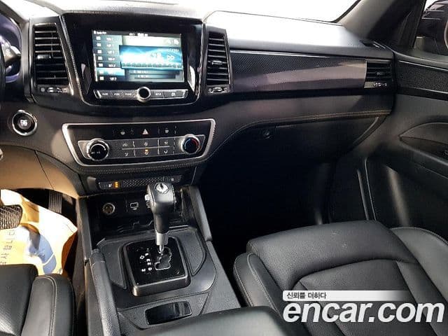 KG모빌리티(SsangYong) Rexton Sport Prestige, 2021 10