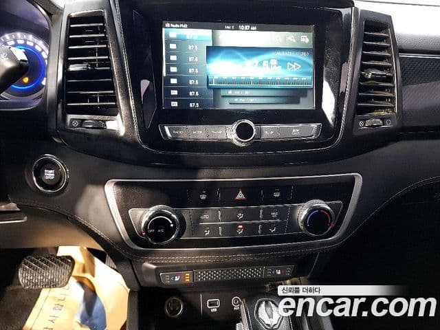 KG모빌리티(SsangYong) Rexton Sport Prestige, 2021 12