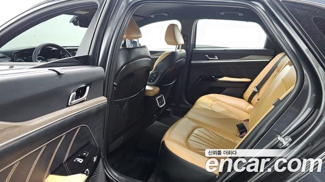 Kia K5 3세대 Signature, 2020 12