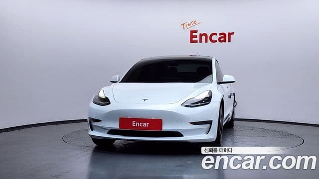 Tesla модель 3, 2022 3