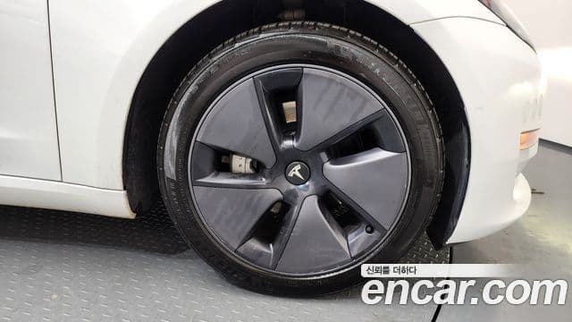 Tesla модель 3, 2022 все фото