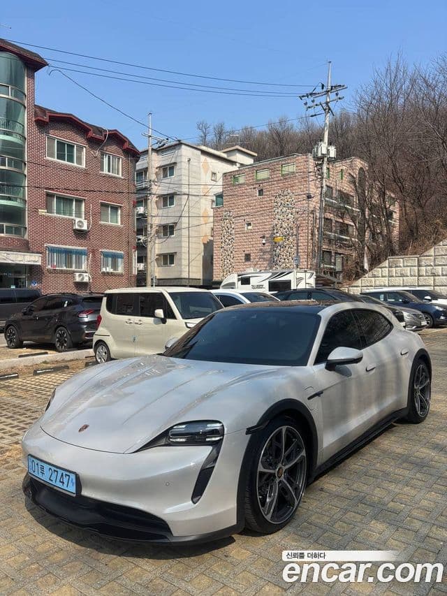 Porsche 타이칸 4 Cross Turismo, 2024 1