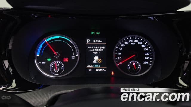 Kia K5 гибрид 3세대 Prestige, 2023 8