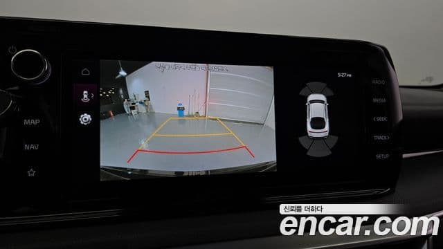 Kia K5 гибрид 3세대 Prestige, 2023 19