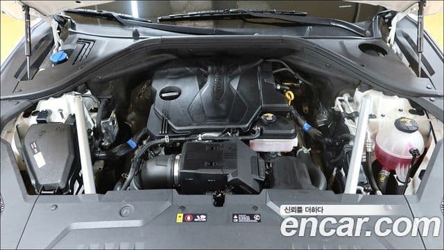 Genesis GV70, 2023 6