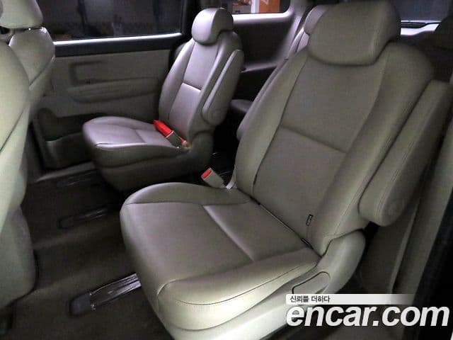 Kia The / новый New Carnival Luxury, 2019 6