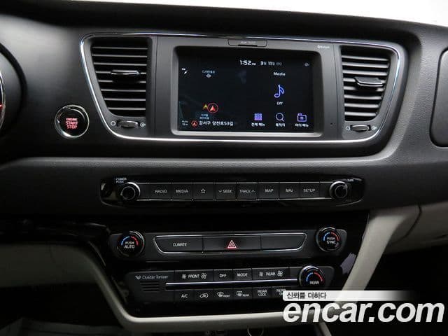 Kia The / новый New Carnival Luxury, 2019 11