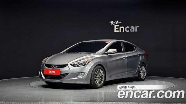 Hyundai Avante MD Premier, 2011 1