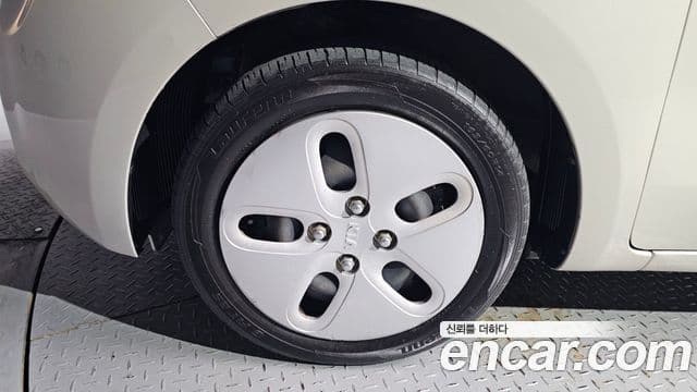 Kia The / новый New Ray Prestige Special, 2021 все фото