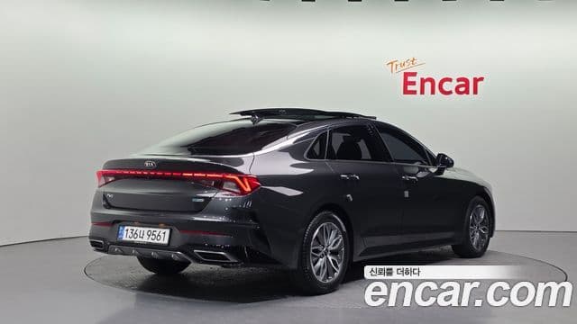 Kia K5 гибрид 3세대 Noblesse, 2021 2