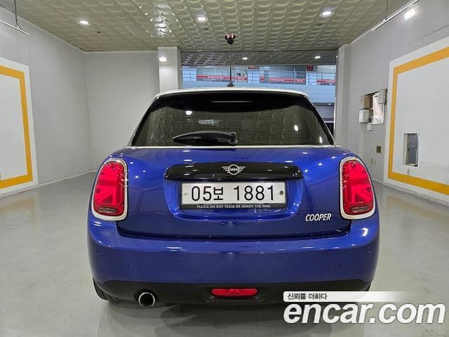 Mini Cooper 3세대, 2019 4