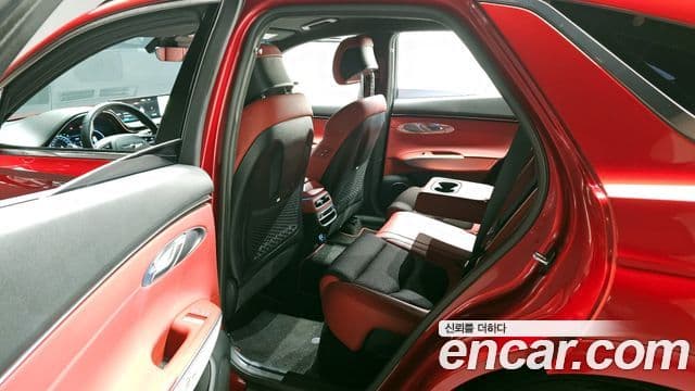 Genesis GV70, 2021 11