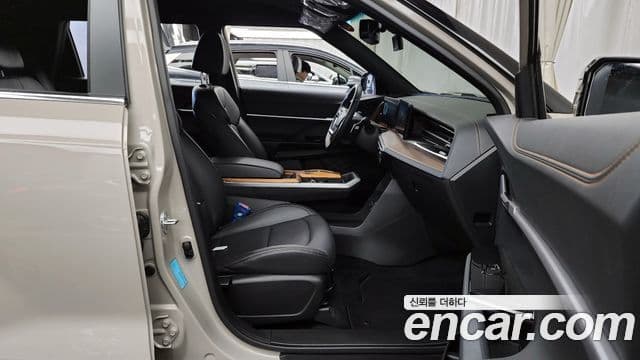 KG모빌리티(SsangYong) Torres EVX E5, 2024 11