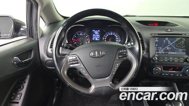 Kia K3 Prestige, 2013 13