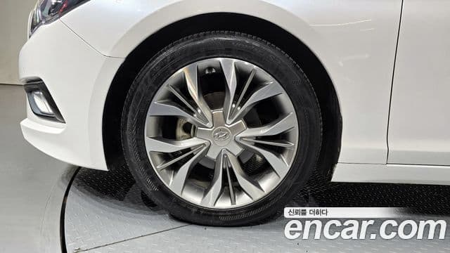 Hyundai LF Sonata 2.0 Smart, 2015 все фото