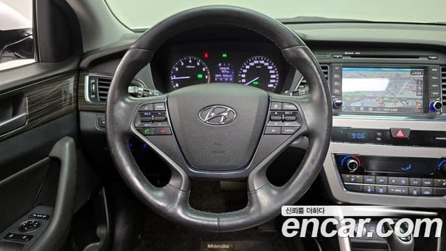 Hyundai LF Sonata 2.0 Smart, 2015 13