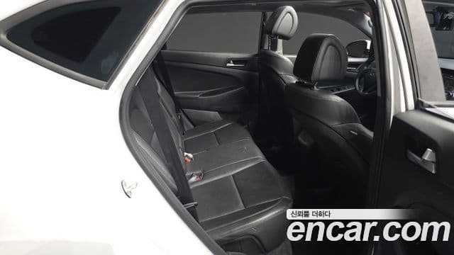 Hyundai All New Tucson Style, 2016 12