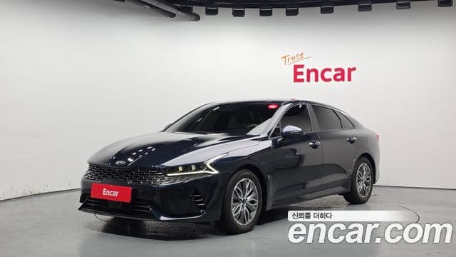 Kia K5 гибрид 3세대 Signature, 2020 1