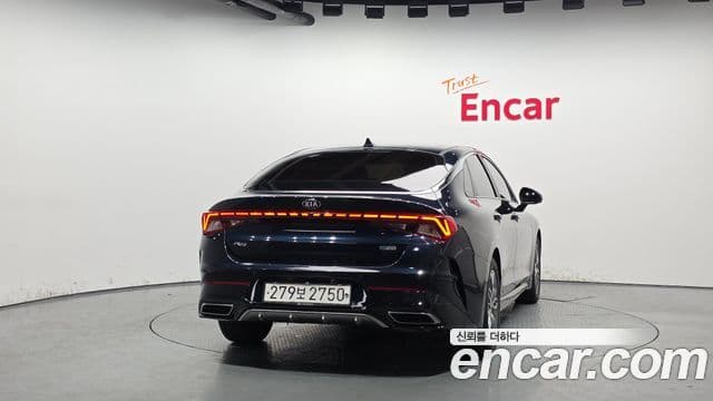 Kia K5 гибрид 3세대 Signature, 2020 4