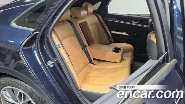 Kia K5 гибрид 3세대 Signature, 2020 12