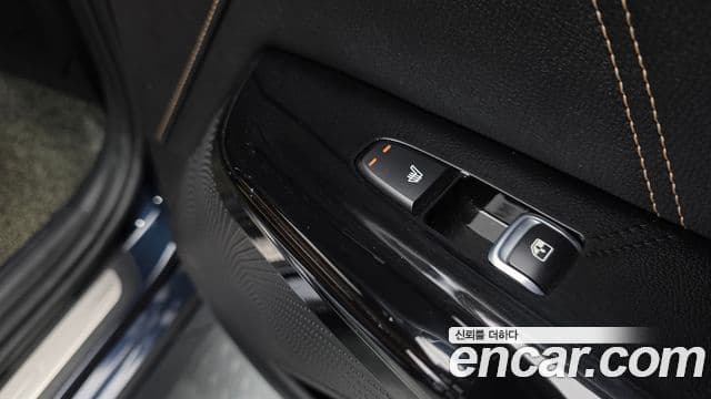 Kia K5 гибрид 3세대 Signature, 2020 19