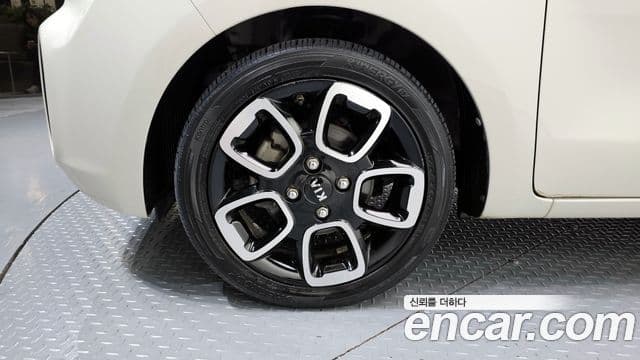 Kia The / новый New Ray Prestige, 2018 все фото