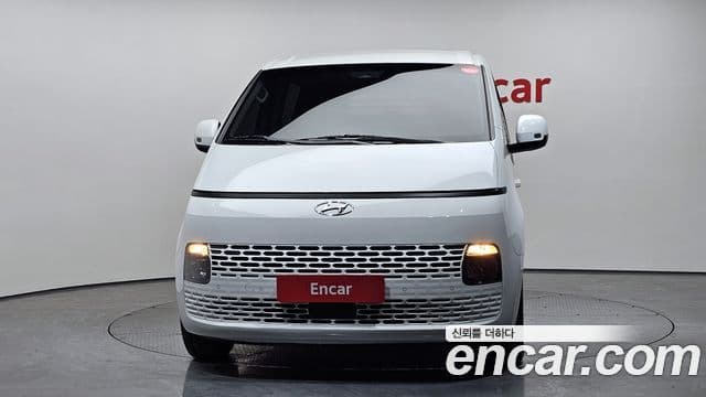Hyundai Staria Modern, 2022 3