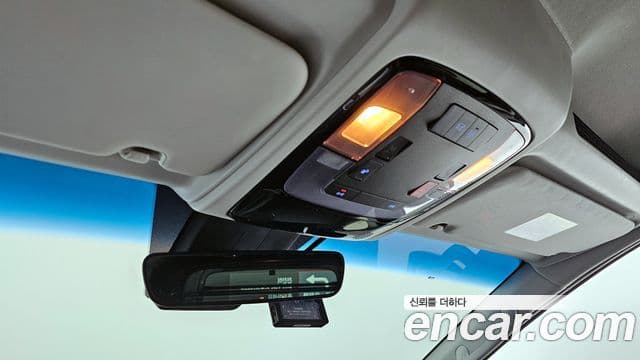 Hyundai Staria Modern, 2022 17