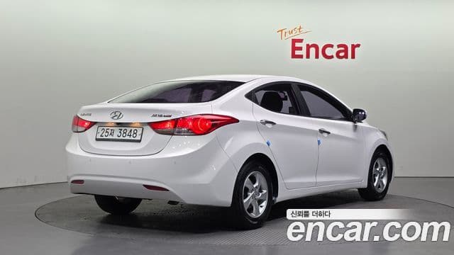 Hyundai Avante MD Luxury, 2012 2