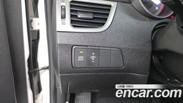 Hyundai Avante MD Luxury, 2012 13