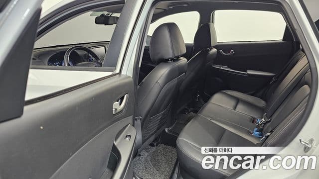 Hyundai Kona Modern pop, 2018 11