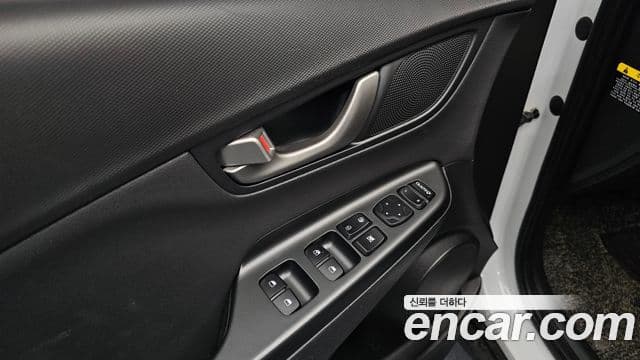 Hyundai Kona Modern pop, 2018 13