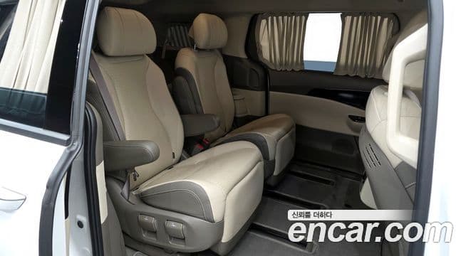 Kia Carnival 4세대 Signature, 2022 12