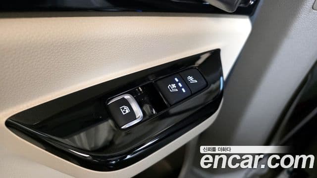 Kia Carnival 4세대 Signature, 2022 18