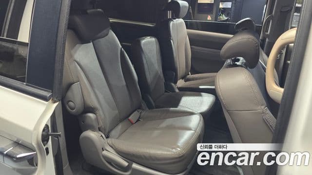 Kia Carnival R люксовая версия, 2013 12